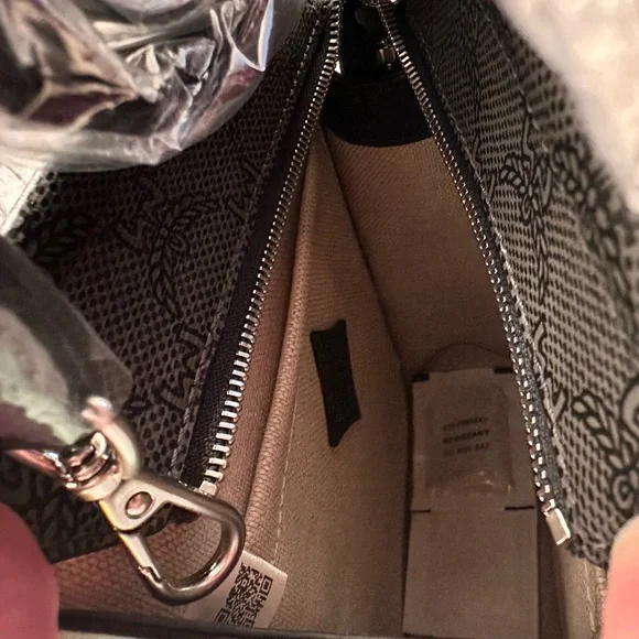 MCM  *NEW WITH TAGS *Himmel Tote Bag In Natural-Tone Soft Nappa - Picture 10 of 14